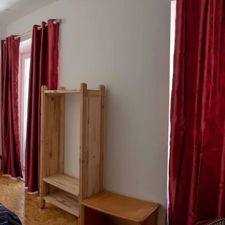 Gasthof Guest House Rooms In Bairro Alto Lissabon