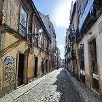In Bairro Alto 3*