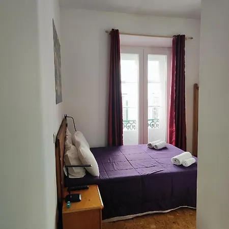 Guest house Guest House Rooms In Bairro Alto Lisbon