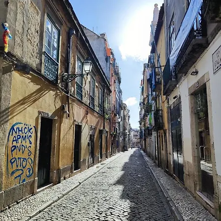 Guest House Rooms In Bairro Alto 2*