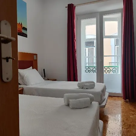 Guest House Rooms In Bairro Alto Guest house Lisbon