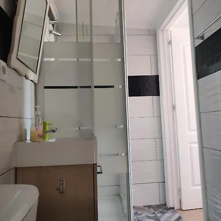 Guest House Rooms In Bairro Alto 2*