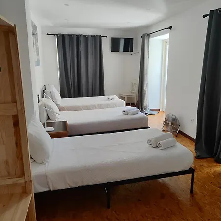 Guest House Rooms In Bairro Alto Lisbon