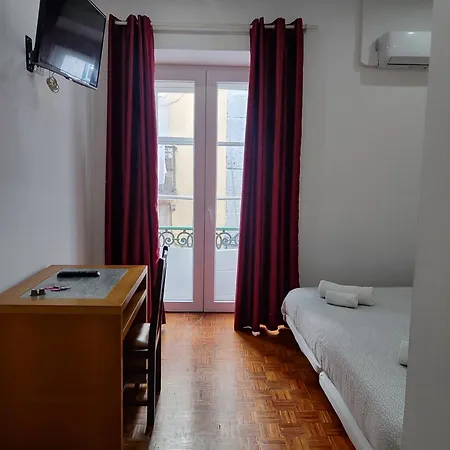 Guest House Rooms In Bairro Alto Lisbon