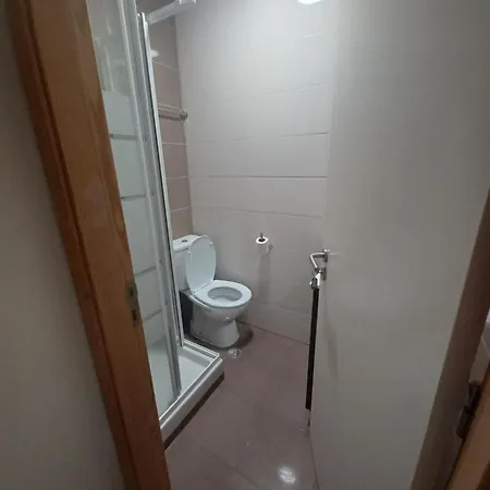 Guest House Rooms In Bairro Alto 2*