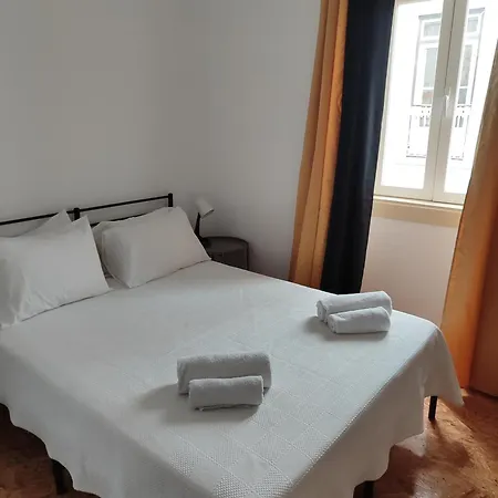 Guest House Rooms In Bairro Alto Lisbon