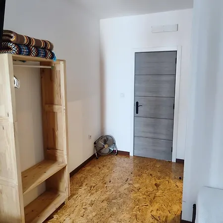 Guest House Rooms In Bairro Alto Lisbon