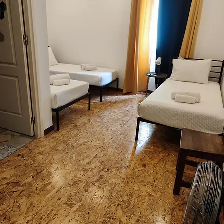 Guest House Rooms In Bairro Alto