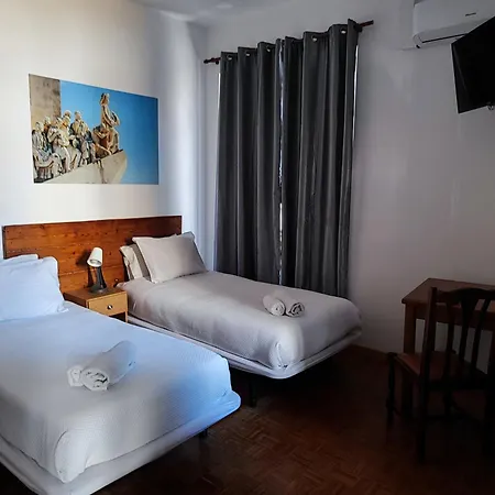 Guest house Guest House Rooms In Bairro Alto Lisbon