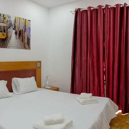 Guest House Rooms In Bairro Alto Lisbon